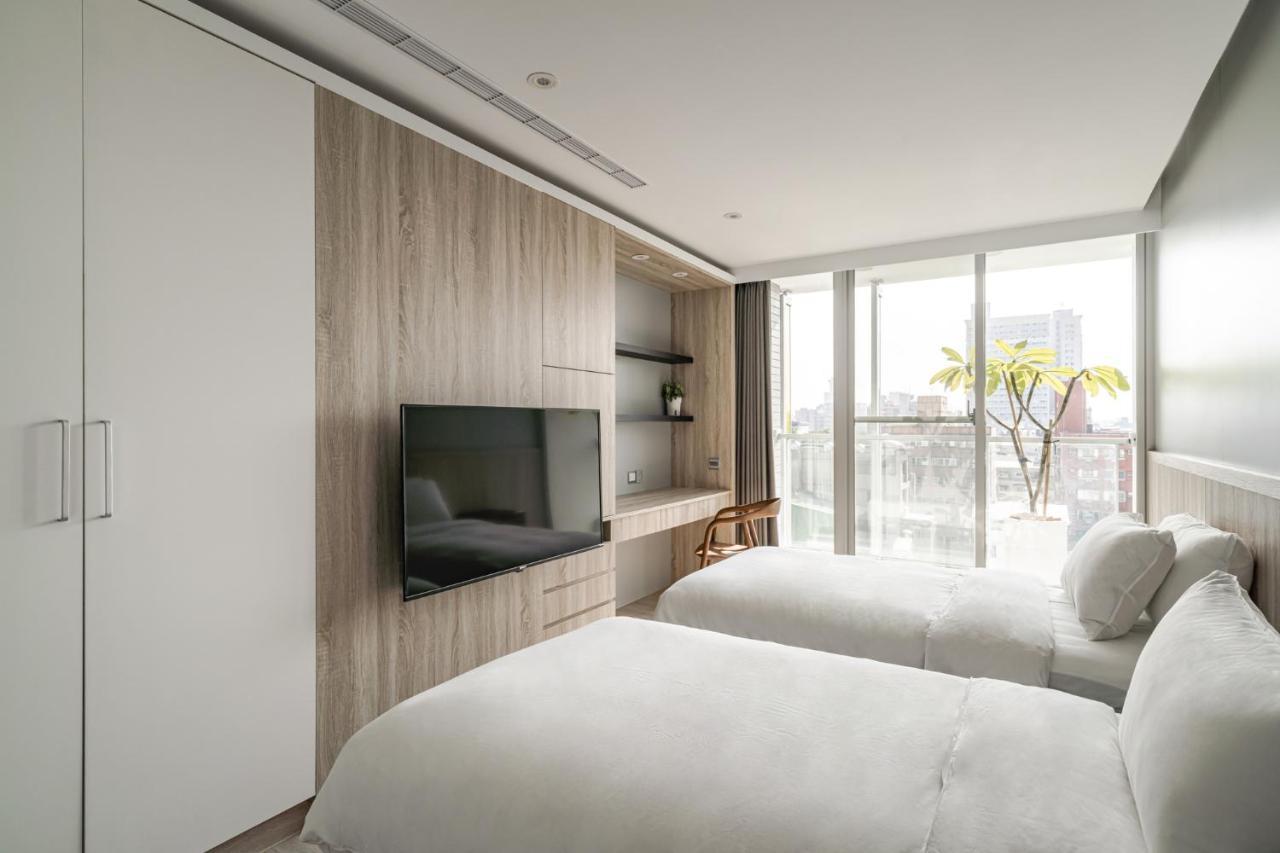 1Li7E Hotel Taichung Exterior foto